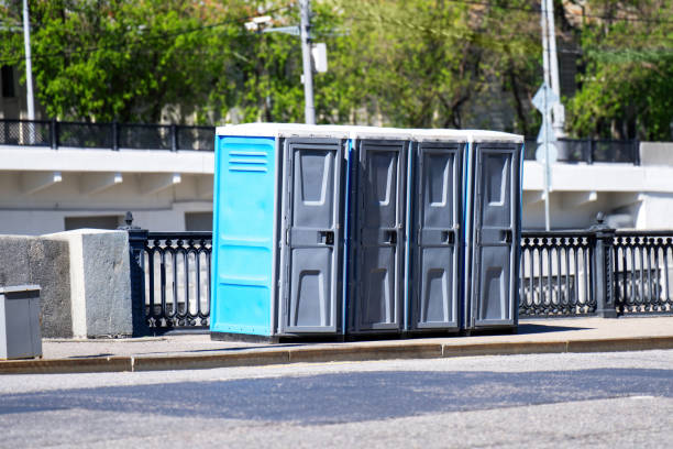 Best Construction site porta potty rental  in Bridgeport, MI